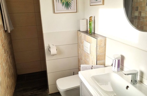 Oettingen in Bayern Apartment | Family oasis: 48m², terrace, pets welcome