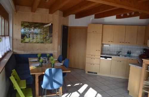 Gaissau House | Family paradise 87m² - half of a house with garden