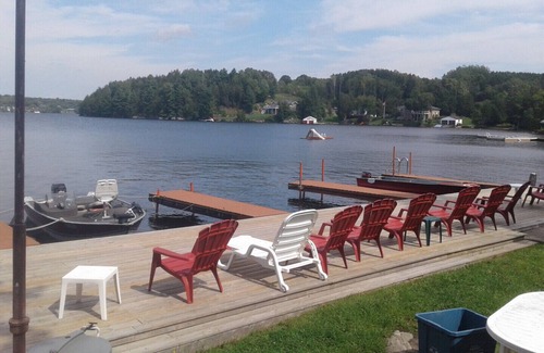 Port Loring Cottage | "FAMILY & PET FRIENDLY RETREAT" with lakefront view #3
