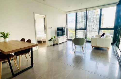 Macquarie Park Apartment | Family Residence 3 Bedrooms, Pool, Gym, Parking