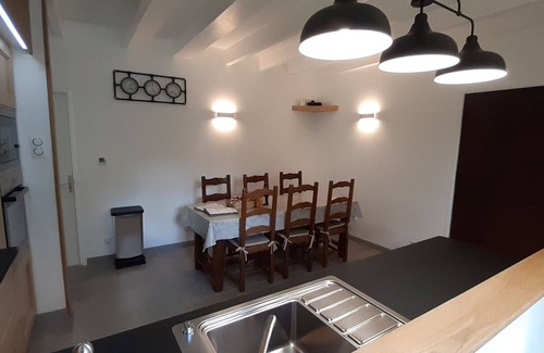 Livre-la-Touche Cottage | Family Retreat with Pool, Jacuzzi & Fishing Pond in Tranquil Mayenne