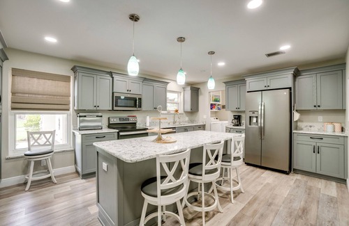 Port Charlotte - Charlotte Harbor Cottage | Family Retreat w/Heated Pool in Port Charlotte!
