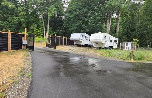 Regional District of Nanaimo Other | Family RV in a farm