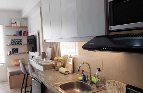 Bacolod Apartment | Family studio in the heart of the city that can accomodate 4