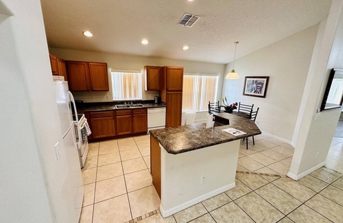 Orange Tree House | Family time, quiet relaxation, Florida fun. Pool Home at Orange Tree