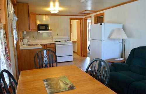 Brier Hill Cabin | Family vacation on Black Lake with a private beach!