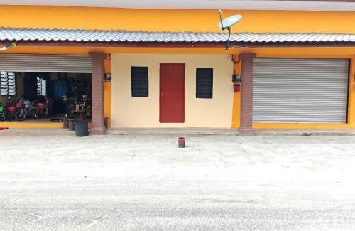 Kampung Nail Hotel | FAMILYs ROOM