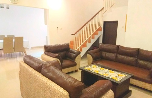 Baturetno House | Fams Homestay by FH Stay