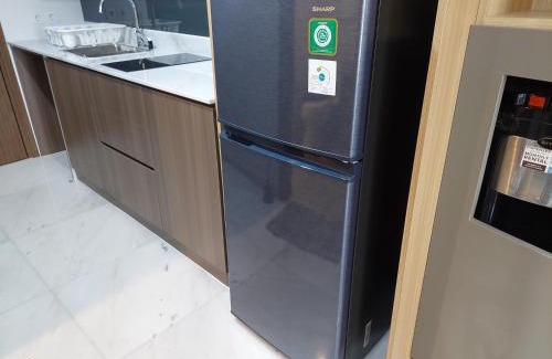 Pinang Apartment | Fancy and Comfortable 1BR The Smith Alam Sutera Apartment By Travelio