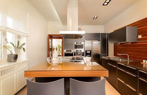 Znjan Villa | Fancy Modern Villa with Deluxe Interior