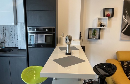 Militari Apartment | Fancy Westpark 2 Residence Lakeview W7