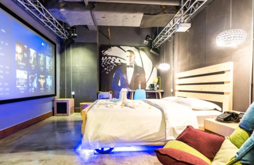 Haizhu Hotel | Fansi Movie Hotel Zhongda Branch