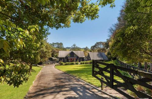 Haruru House | Fantail River Lodge