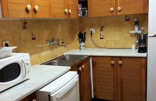 Cunit Apartment | Fantastic apartment on the seafront with 2 swimming pools and garden area