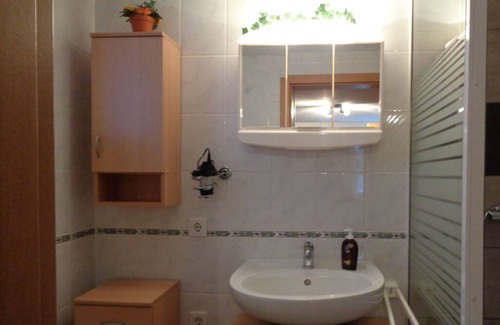Veckerhagen Apartment | Fantastic apartment in Reinhardshagen
