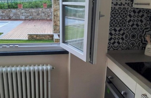 Sesta Godano Apartment | Fantastic farmhouse with pool one step away from Cinque Terre. app V
