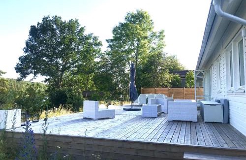Flemingsberg House | Fantastic house with private jetty and lake view,
