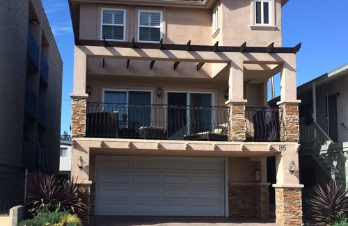 Hermosa Beach House | Fantastic Location! 450ft from sand, and 2 blocks to HB Pier.