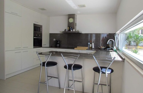 Lagoa Villa | Fantastic, modern villa with private pool and with spectacular view on the river