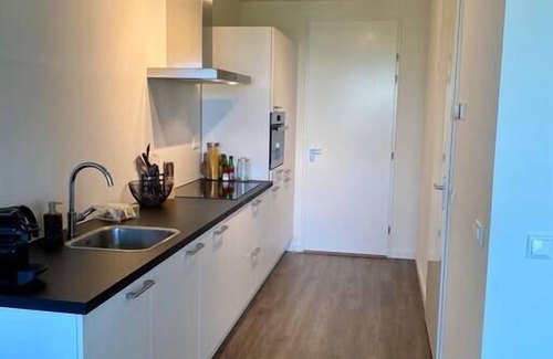's-Hertogenbosch Apartment | Fantastic Studio with free private car parking
