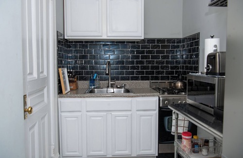 Central Park West House | Fantastic townhouse place in vibrant UpperWest of Manhattan next to Central Park