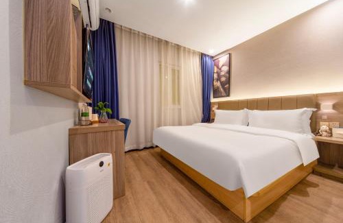 Jeifangbei Central Business District Hotel | Fanting Hotel (Jiefangbei Hongya Cave Branch）