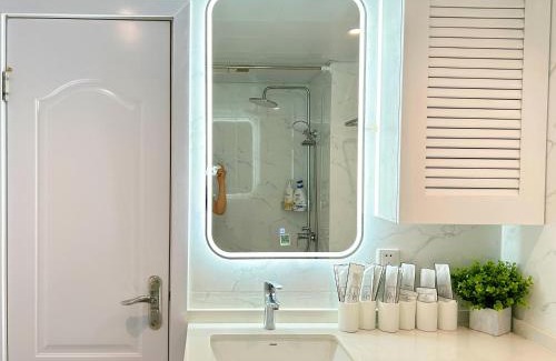 Lujiazui Apartment | FanXin