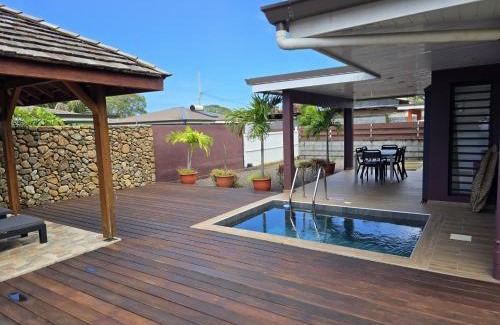 Papara Villa | Fare Kenzo 2
