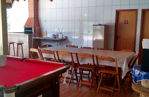 Olimpia House | Farm for season, 3 suites, pool, pool and WIFI, 10 minutes from the parks!