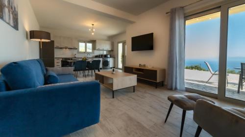Mousata Apartment | Farm House