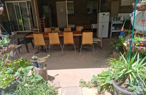 Kaarimba House | Farm On The Orchards
