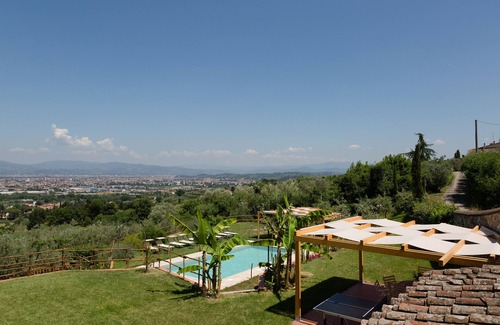 San Martino alla Palma Apartment | Farm Poderaccio - Maestrale & Libeccio Apt beautiful view of Florence!