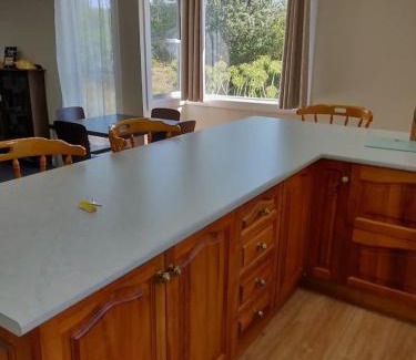 Newfield House | Farm Stay On The Valley