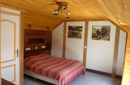 Tremeoc Cottage | Farmer's Suite, Balneotherapy, private shower. Terrace and private lounge.