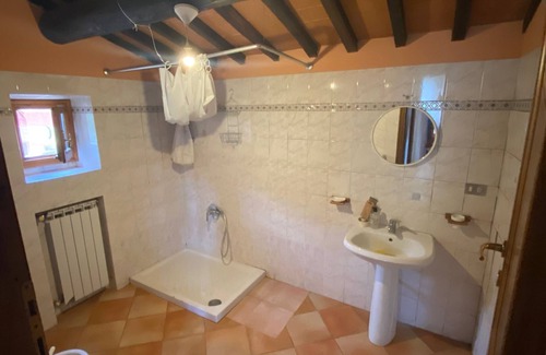 Gattaia Other | Farmhouse "Agriturismo Il Ponte - Pollaio" with Mountain View, Private Garden & Wi-Fi