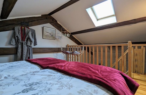 Saint-Romain-Lachalm Bed & Breakfast | Farmhouse with indoor pool on large estate