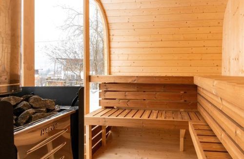 Bramberg am Wildkogel House | Farmhouse in Bramberg with Natural Pond