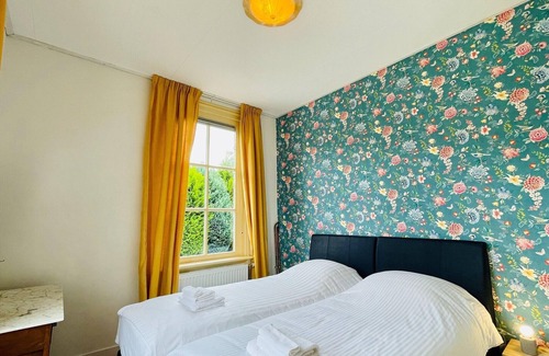 De Heurne Other | Farmhouse in De Heurne near Breedenbroek Forest