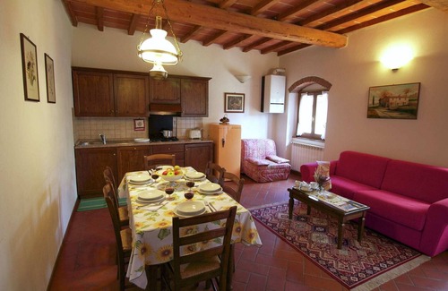 Casacciola-belvedere Ski Chalet | Farmhouse in Poppi with Pool & Forest Nearby