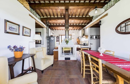 Semproniano House | Farmhouse in the Tuscan countryside