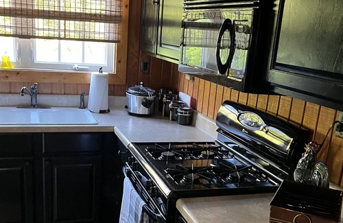Cascade Other | Farmhouse in the Woods, near Caesars Virginia, Martinsville Speedway, & VIR