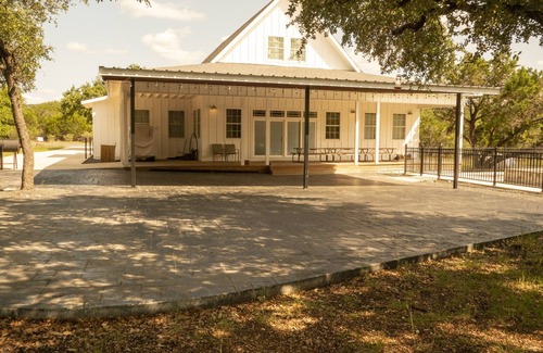 Sabinal House | Farmhouse - located on the 18th Hole