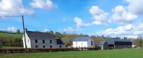 Strabane House | Farmhouse near Newtownstewart 3 bedrooms