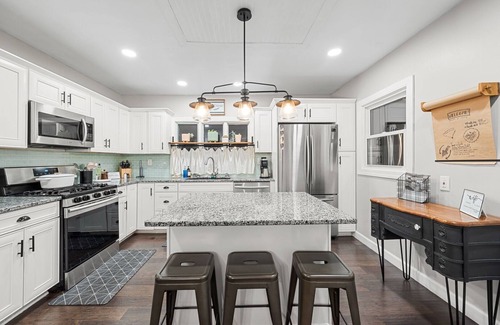Cloquet House | Farmhouse on Oak, 12 min. to Jay Cooke!