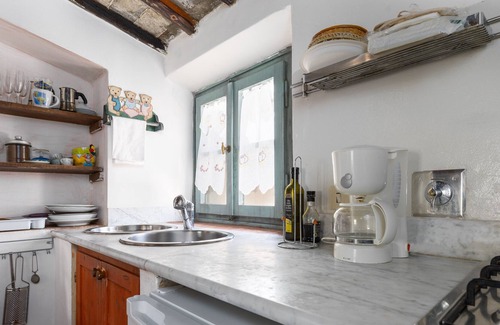 Calenzano Other | Farmhouse "Poggio alla Pieve - Rosso" with Shared Pool & Wi-Fi