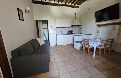 Castel d'Arno Villa | FARMHOUSE WITH PANORAMIC POOL IN PERUGIA/ASSISI IDEAL FOR GROUPS FOR 22 PLACES