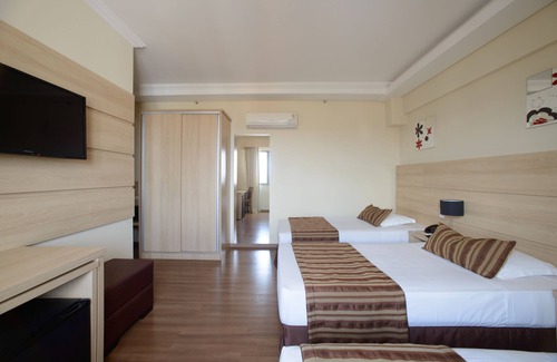 Jardim Brasil Hotel | Faro Hotel