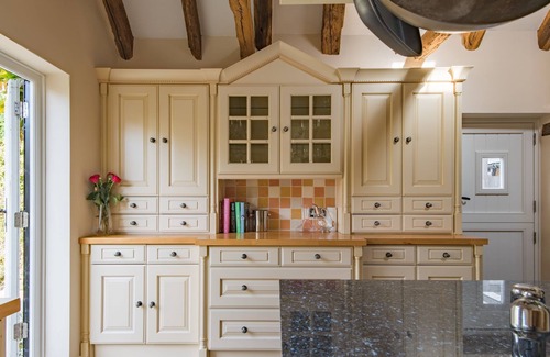 West Malling Cottage | Farriers Cottage - a holiday let that sleeps 6 guests in 3 bedrooms