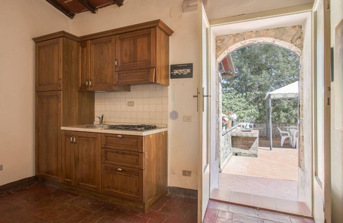 Monteriggioni Apartment | Fattoria Petraglia - Terrazza by Interhome