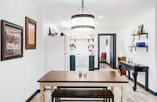 Llano Apartment | Faulkner Ranch Bunkhouse